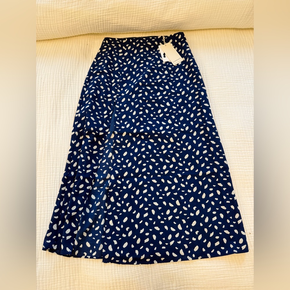 NWT Commense Blue White Printed Midi Skirt Front Slit XS